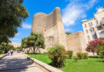 Maiden Tower (Giz Galasi)