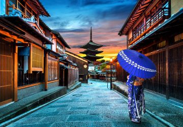 Sannenzaka and Ninenzaka, two historic, stone-paved pedestrian streets in Kyoto