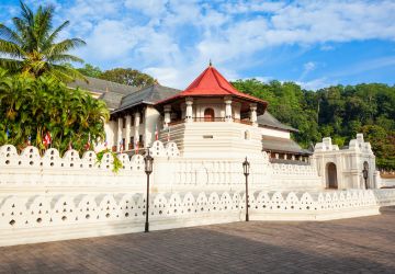 Temple of the Sacred Tooth Relic