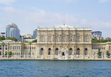 Dolmabahçe Palace