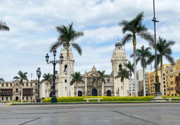 Plaza Mayor lima (2)